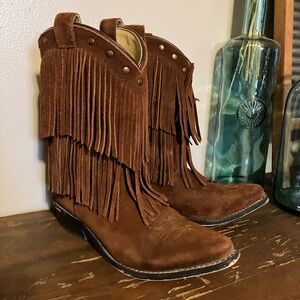 Shyanne Brown Leather Fringe Snip Toe Cowgirl Boots, Girls Size 3